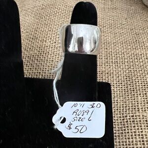 Silpada Designs Silver Ring